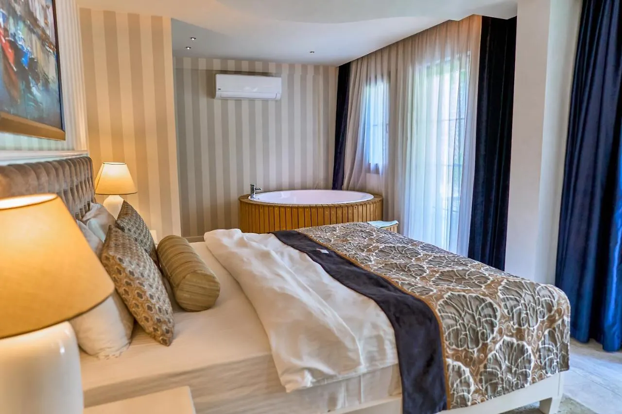 Salonika Suites Oludeniz Hotel